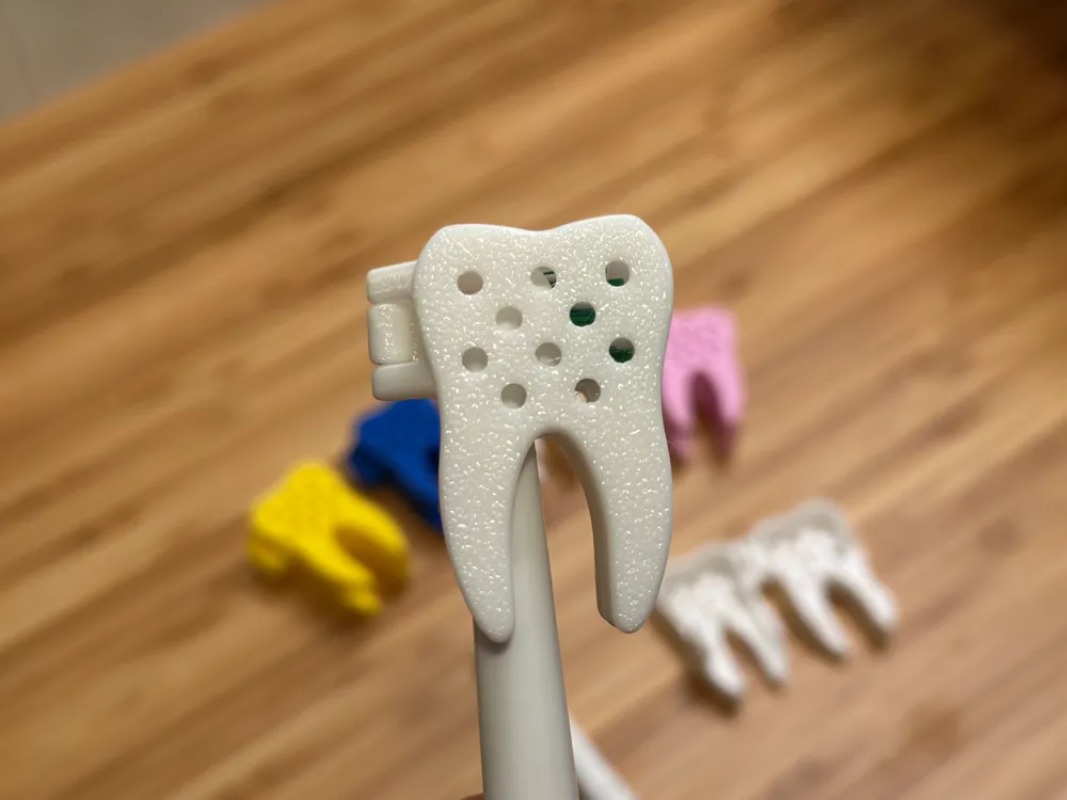 Custodia Protettiva 3D a Forma - 3D Printing Tooth recensione e prezzo
